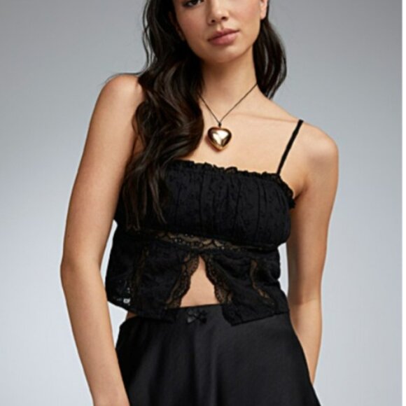 BNWT simons twik crop lace cami - Picture 1 of 3